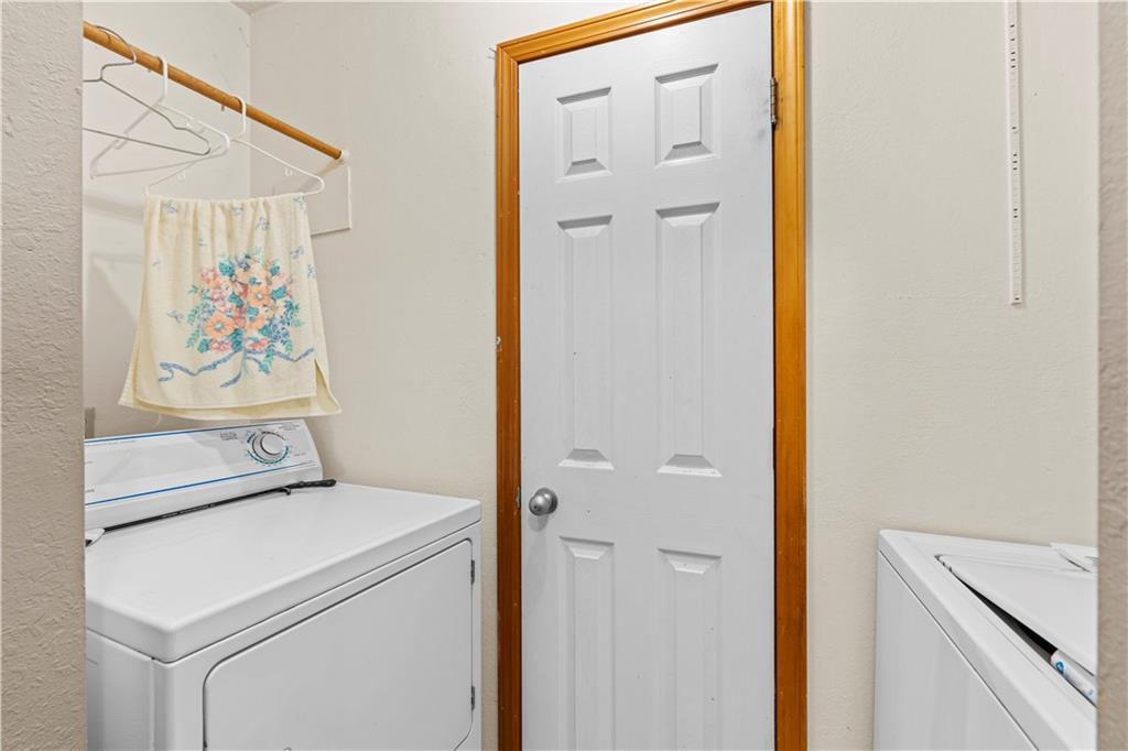 18822 South 1491st Road Nevada, MO 64772 - Photo 23 of 28 Gallery Image 23