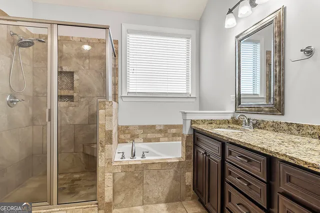 $299,900 | 131 Savannah Lane, Bonaire, GA 31005