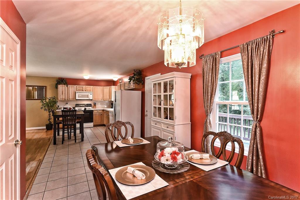 209 Rhyne Station Road Charlotte, NC 28214 - Photo 14 of 24 Gallery Image 14