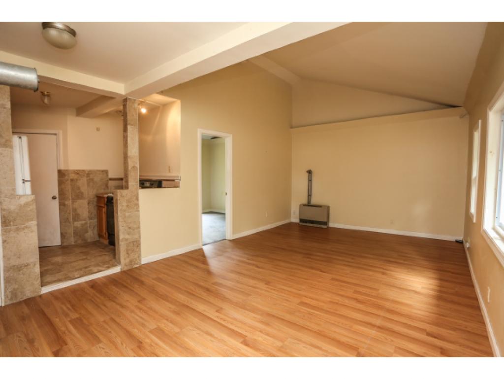 22 Walnut Hill Road Derry, NH 03038 - Photo 11 of 36