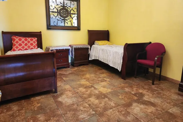 $2,998,888 | 245 Heacox Road, Woodside, CA 94062