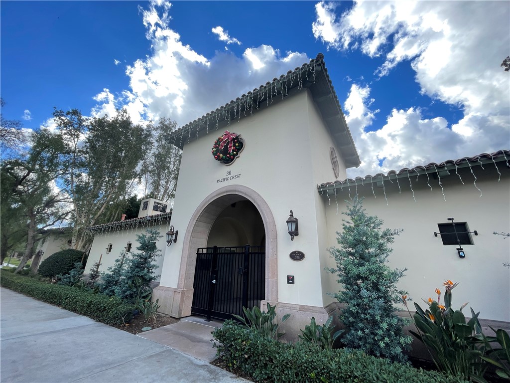 6 Inglenook Irvine, CA 92602 - Photo 51 of 59 a view of a house with balcony and garden