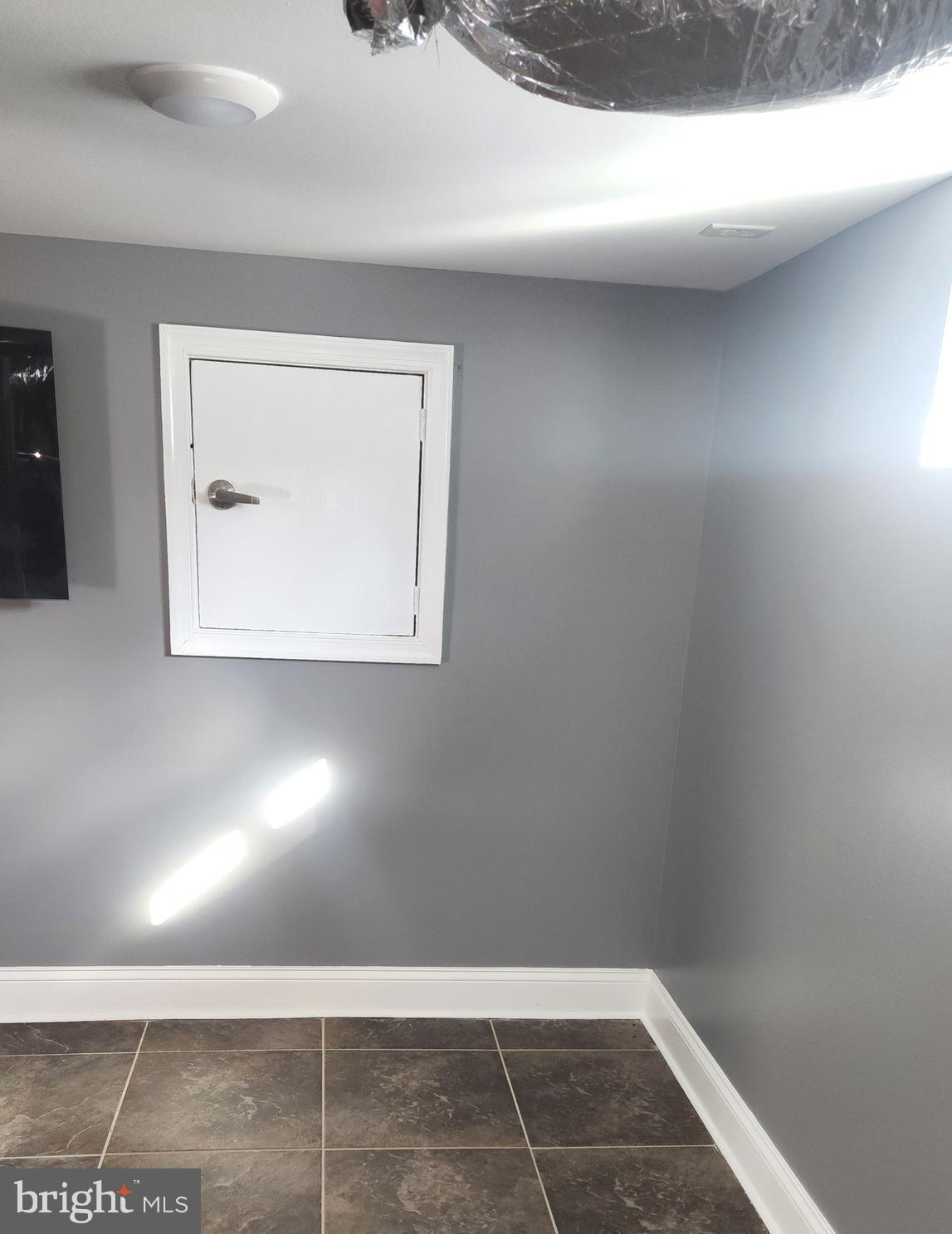 18601 Johnson Road Lincoln, DE 19960 - Photo 12 of 15 a view of a hallway