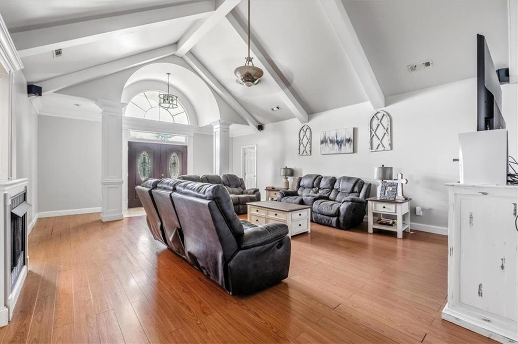 231 Gordon Road Cedartown, GA 30125 - Photo 17 of 49 a living room with furniture and wooden floor