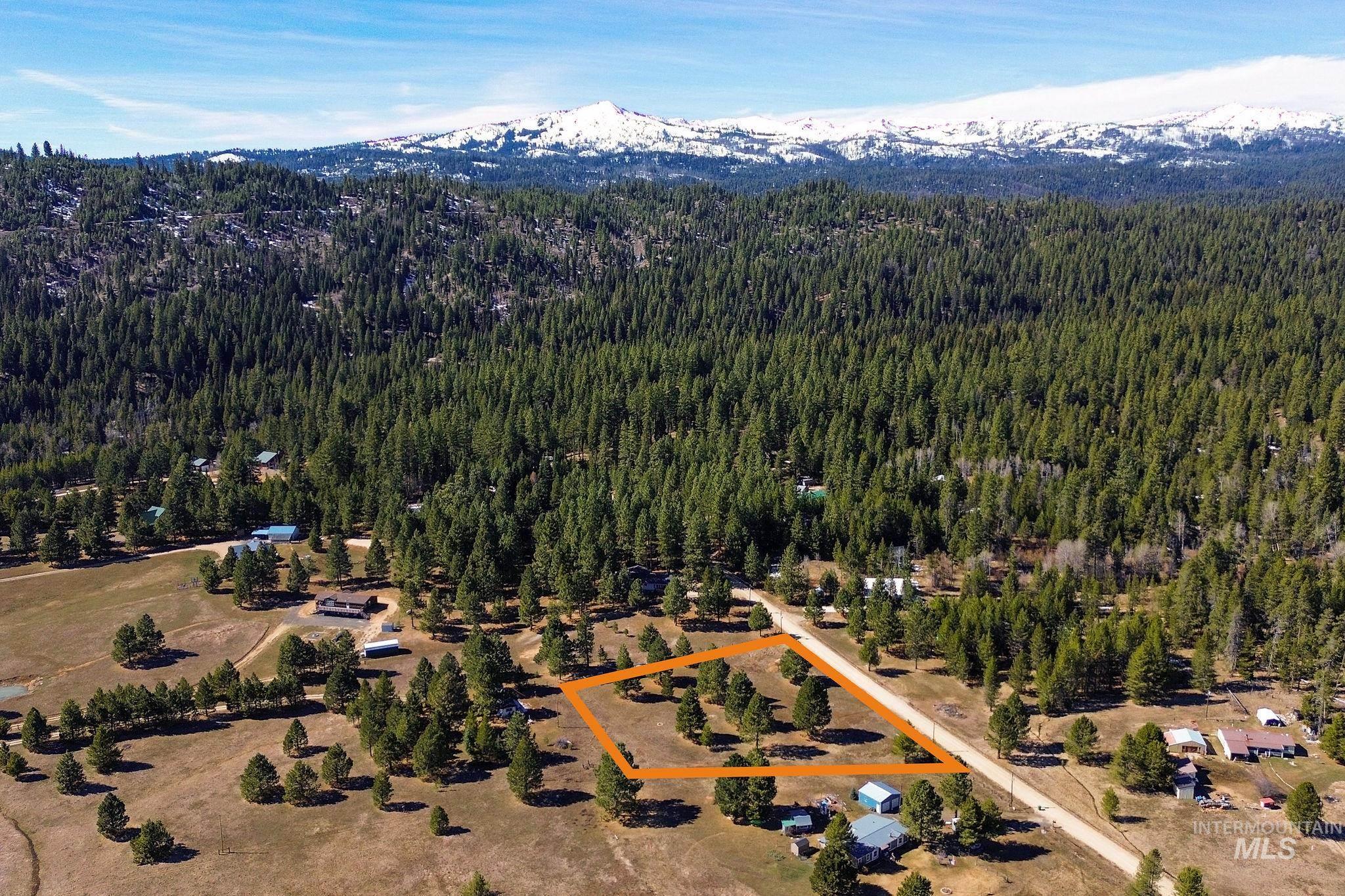 15 Rising Lane Cascade, ID 83611 - Photo 1 of 24