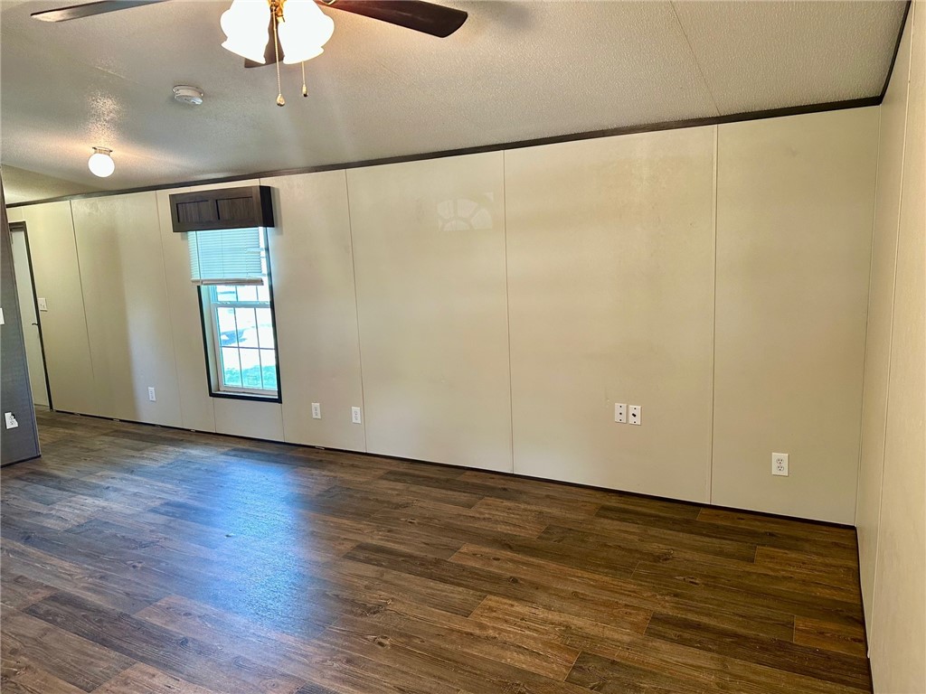 1522 16th Street, Unit 7 Rockport, TX 78382 - Photo 2 of 15