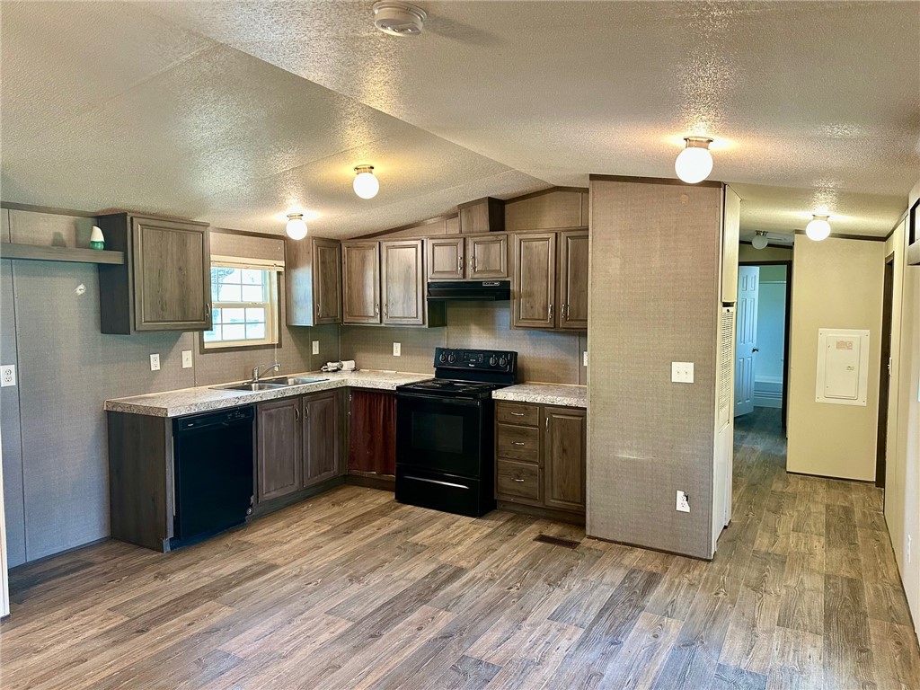 1522 16th Street, Unit 7 Rockport, TX 78382 - Photo 4 of 15