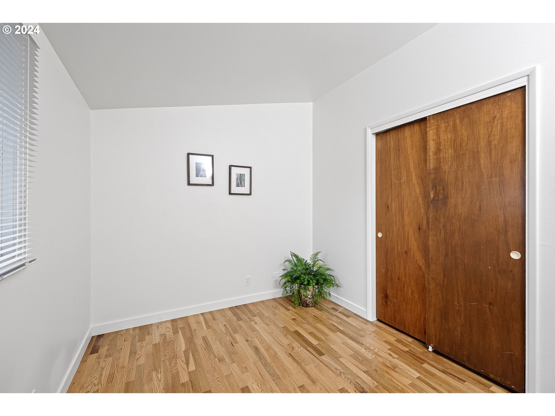 494 Winston Place Springfield, OR 97477 - Photo 30 of 48 a view of an empty room