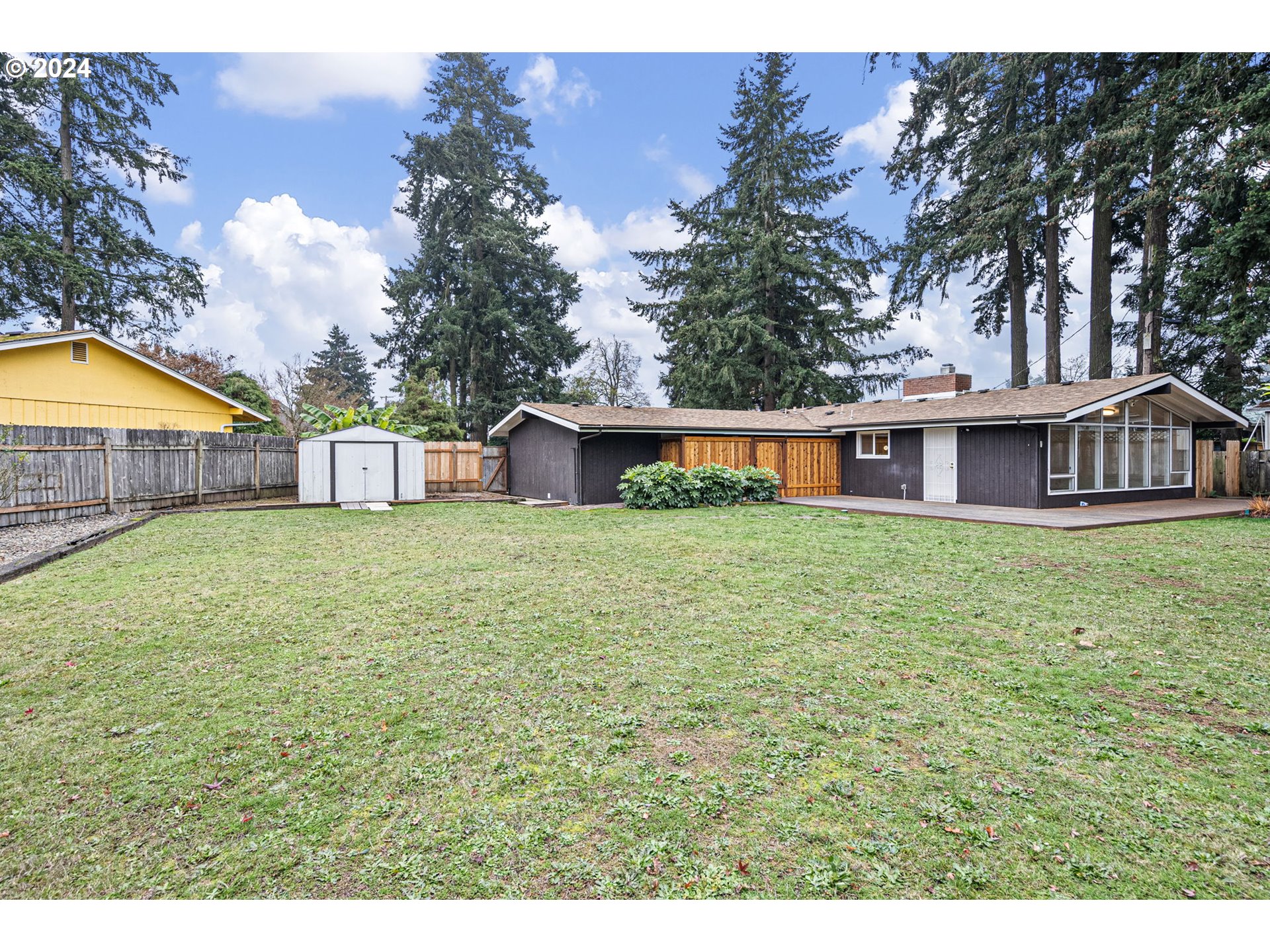 494 Winston Place Springfield, OR 97477 - Photo 45 of 48 a house view with a garden space