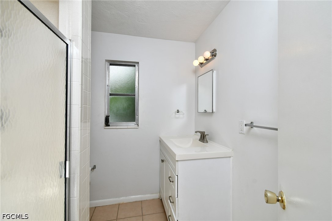 25 Maple Avenue North Lehigh Acres, FL 33936 - Photo 19 of 37