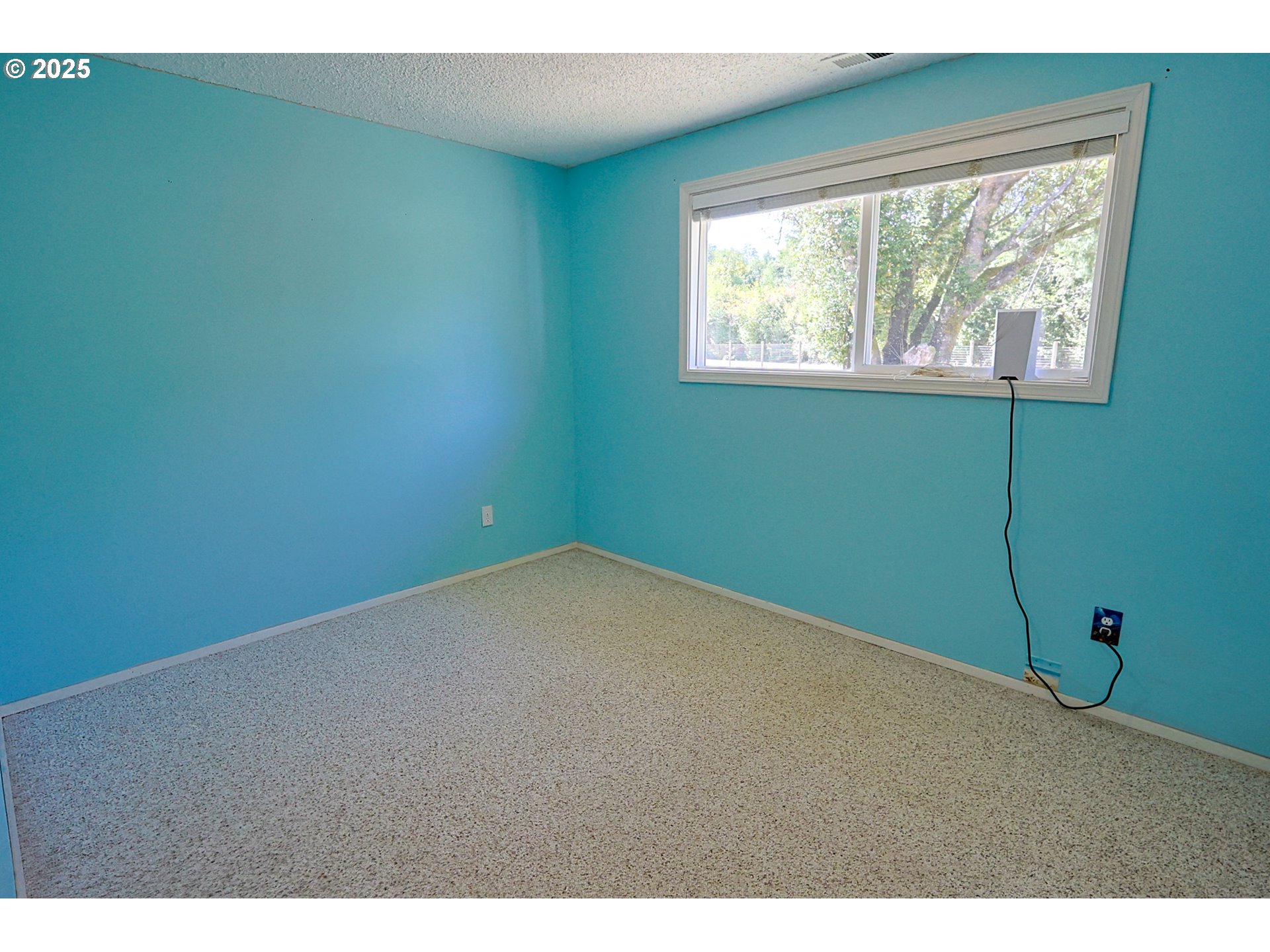 60031 Fairview Road Coquille, OR 97423 - Photo 19 of 47 Bedroom