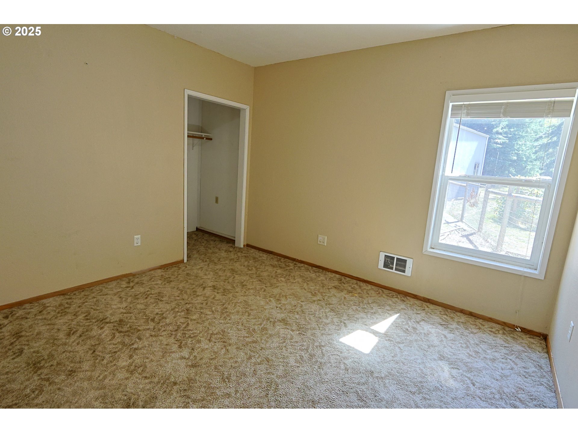 60031 Fairview Road Coquille, OR 97423 - Photo 28 of 47 Bedroom