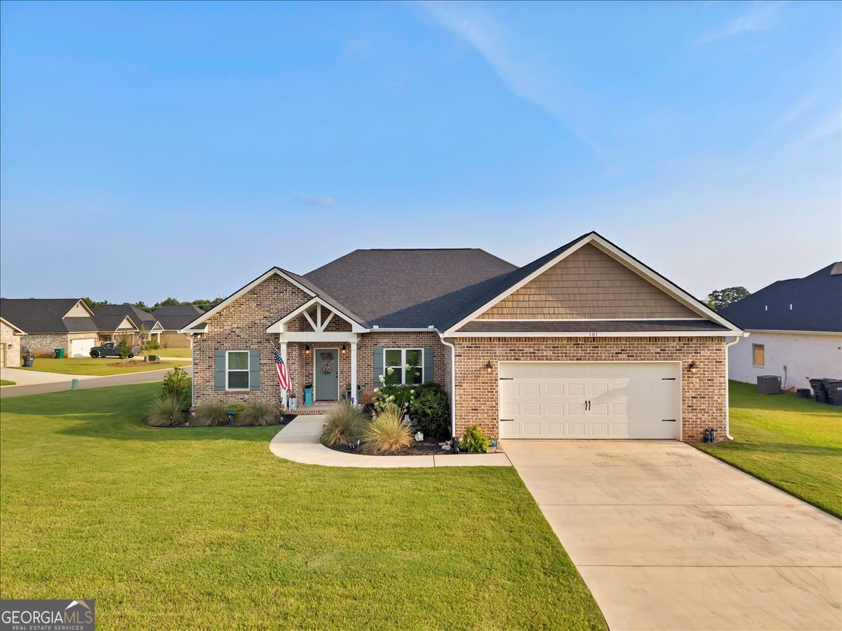 101 Raspberry Trail Perry, GA 31069 - Photo 2 of 58
