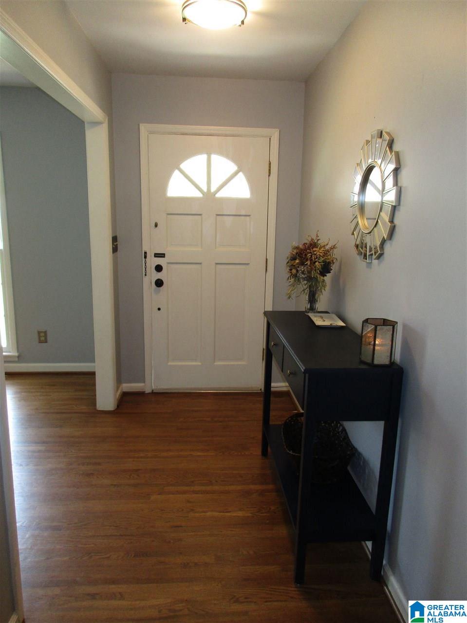 1320 Sumar Road Birmingham, AL 35213 - Photo 2 of 28