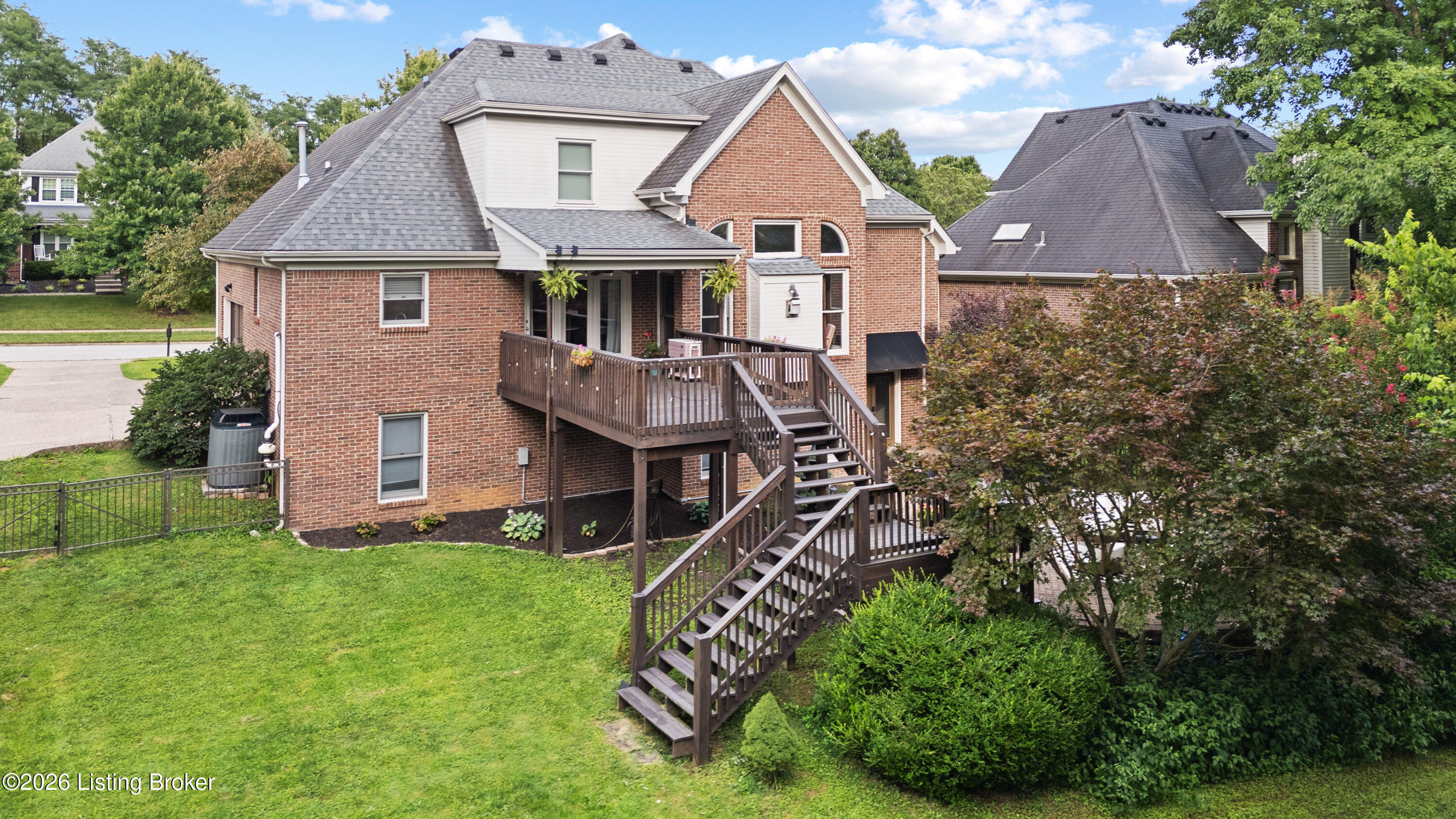 14010 Spring Mill Road Louisville, KY 40245 - Photo 8 of 41 007