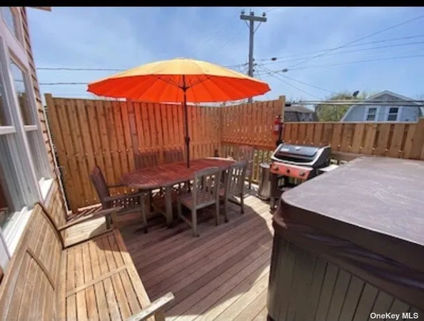 a outdoor view with a sitting space