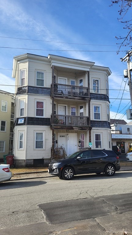 222 Cumberland Road Lowell, MA 01850 - Photo 1 of 25 Gallery Image 1
