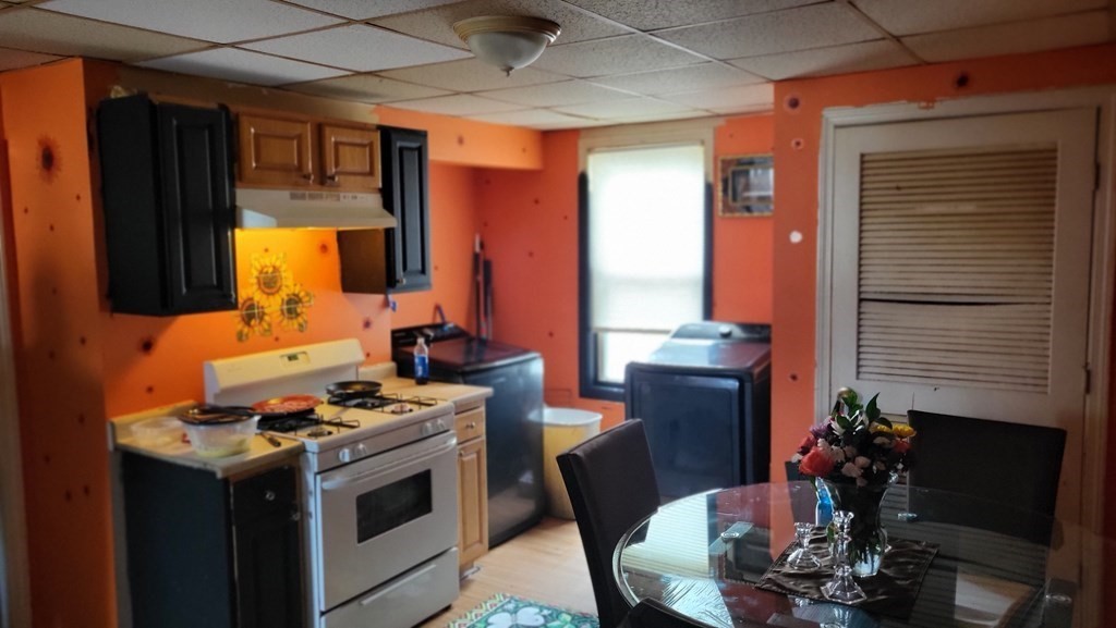 222 Cumberland Road Lowell, MA 01850 - Photo 18 of 25 Gallery Image 18