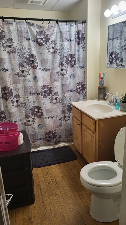 222 Cumberland Road Lowell, MA 01850 - Photo 6 of 25 Gallery Image 6