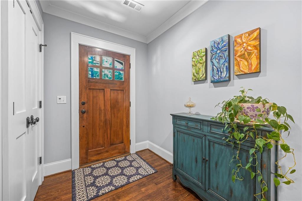 2245 Vistamont Drive Decatur, GA 30033 - Photo 5 of 32