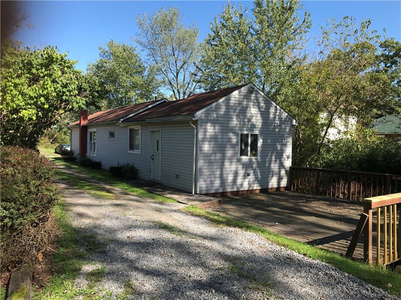 507 Madison Street Sharon, PA 16146 - Photo 2 of 8
