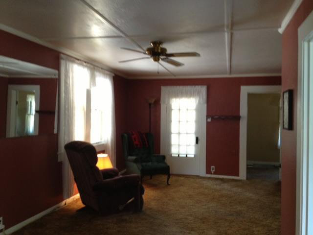 3013 West Dean Road Lambertville, MI 48144 - Photo 3 of 5 LIVINGROOM