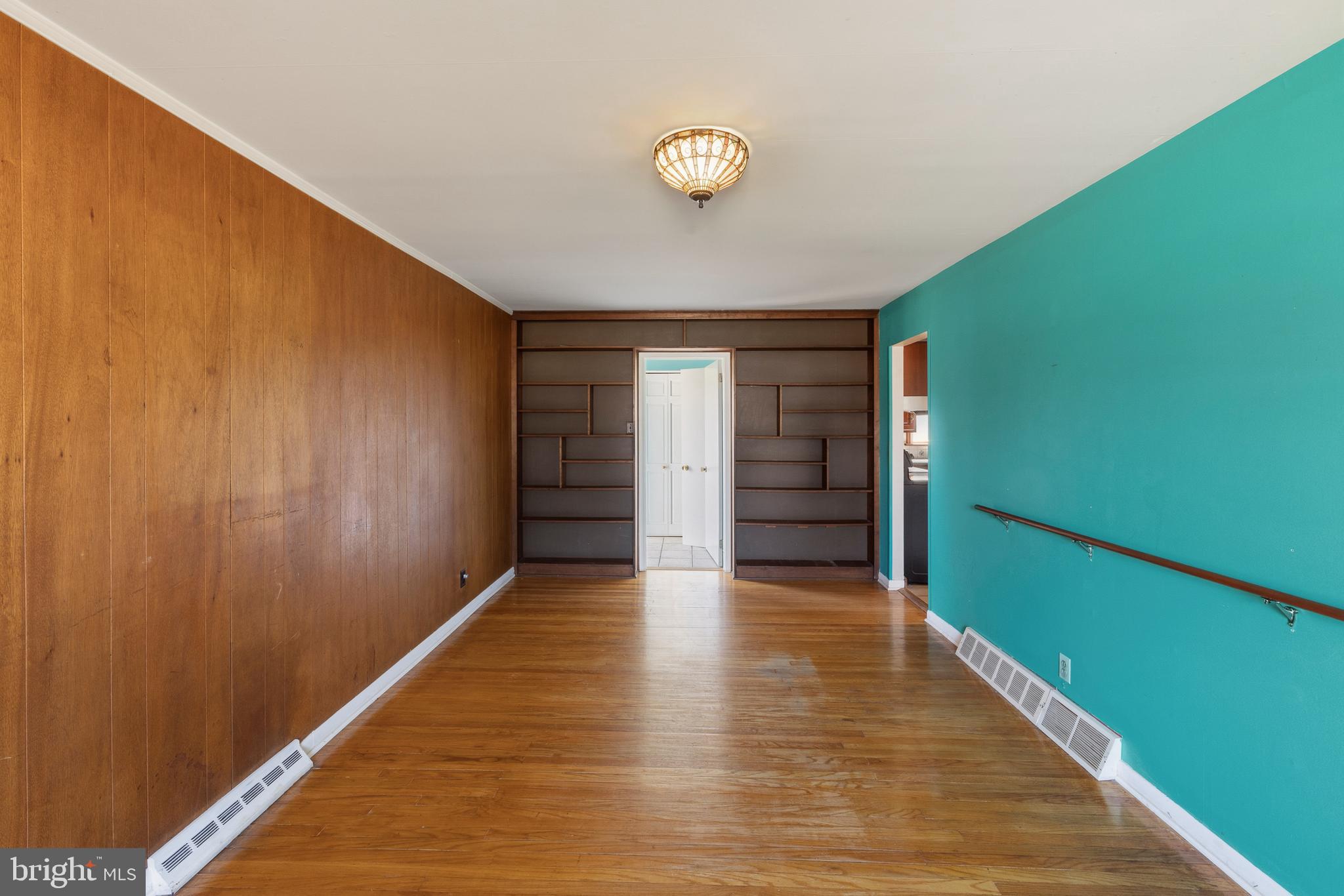 413 Columbia Avenue Pitman, NJ 08071 - Photo 16 of 33 a view of an empty room with closet and a window