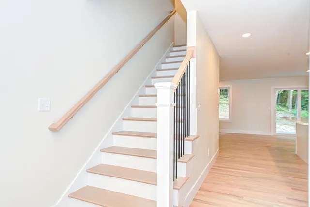 $639,900 | 21 Speare Road, Unit B, Hudson, NH 03051