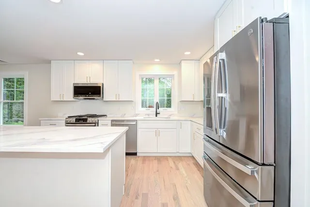 $639,900 | 21 Speare Road, Unit B, Hudson, NH 03051