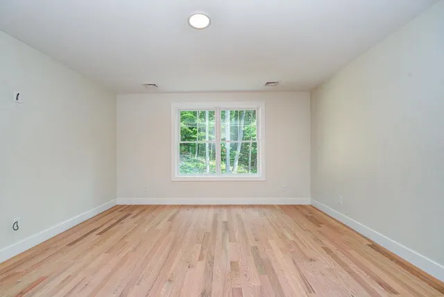 $639,900 | 21 Speare Road, Unit B, Hudson, NH 03051