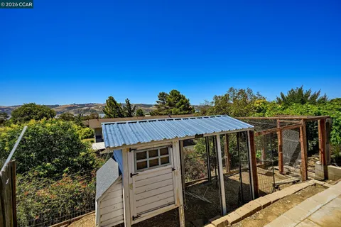 $948,500 | 274 James Court, Benicia, CA 94510