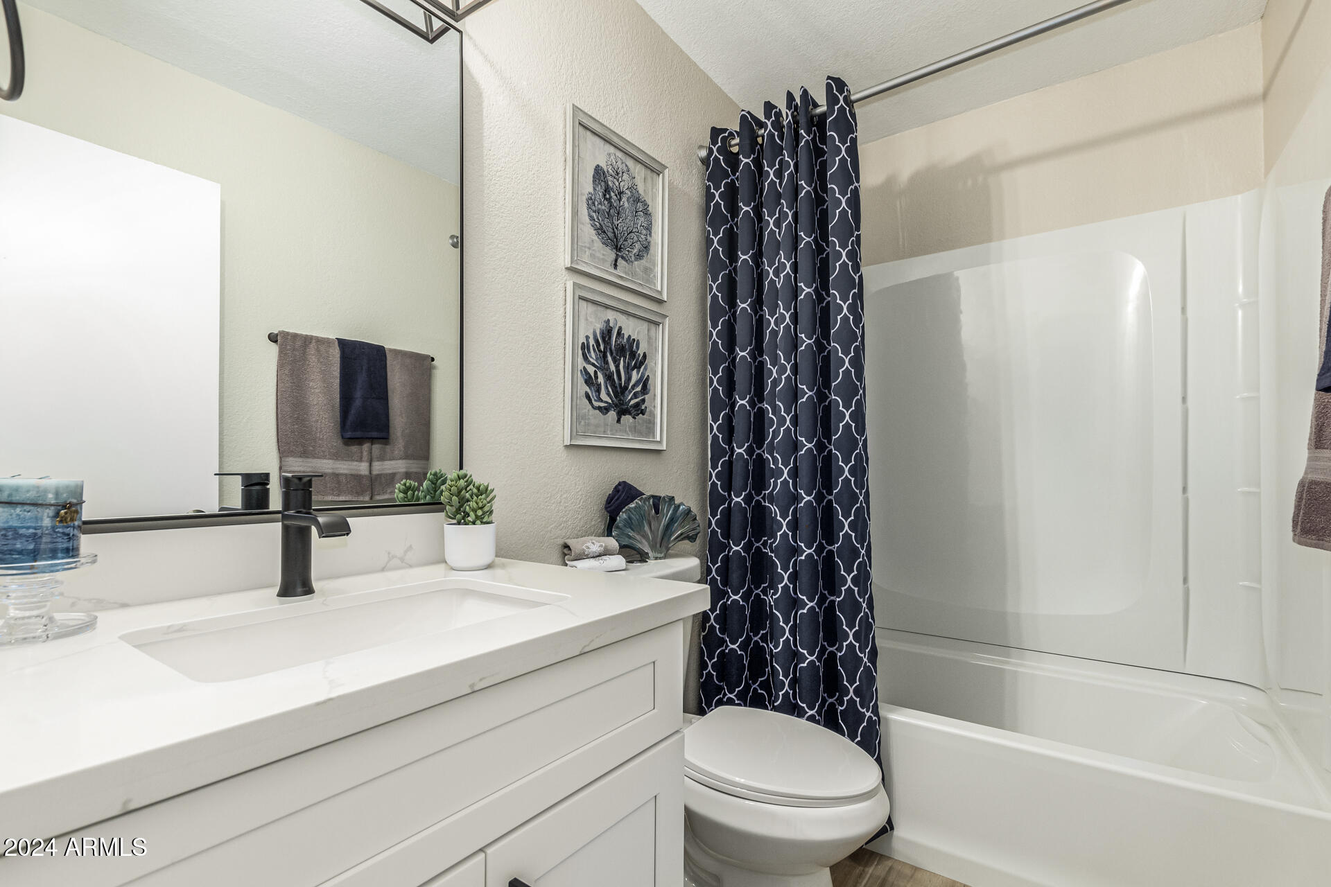 600 South Dobson Road, Unit 86 Mesa, AZ 85202 - Photo 5 of 13 Bathroom