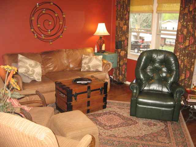 221 Brookmere Road Simpsonville, SC 29681 - Photo 2 of 22 Gallery Image 2