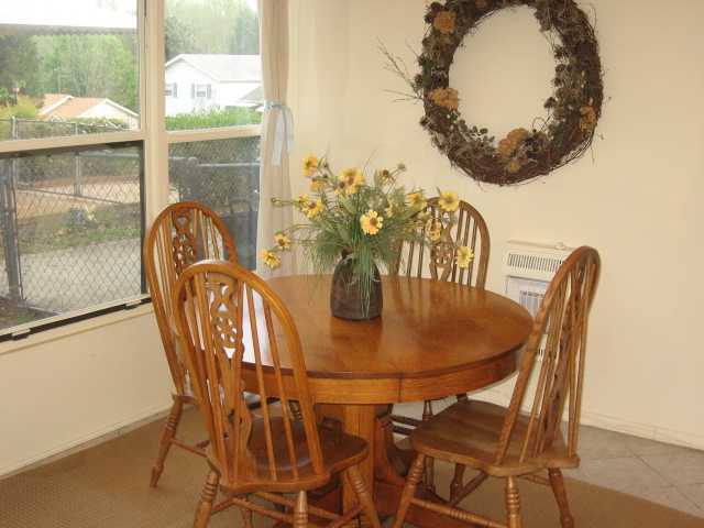 221 Brookmere Road Simpsonville, SC 29681 - Photo 4 of 22 Gallery Image 4