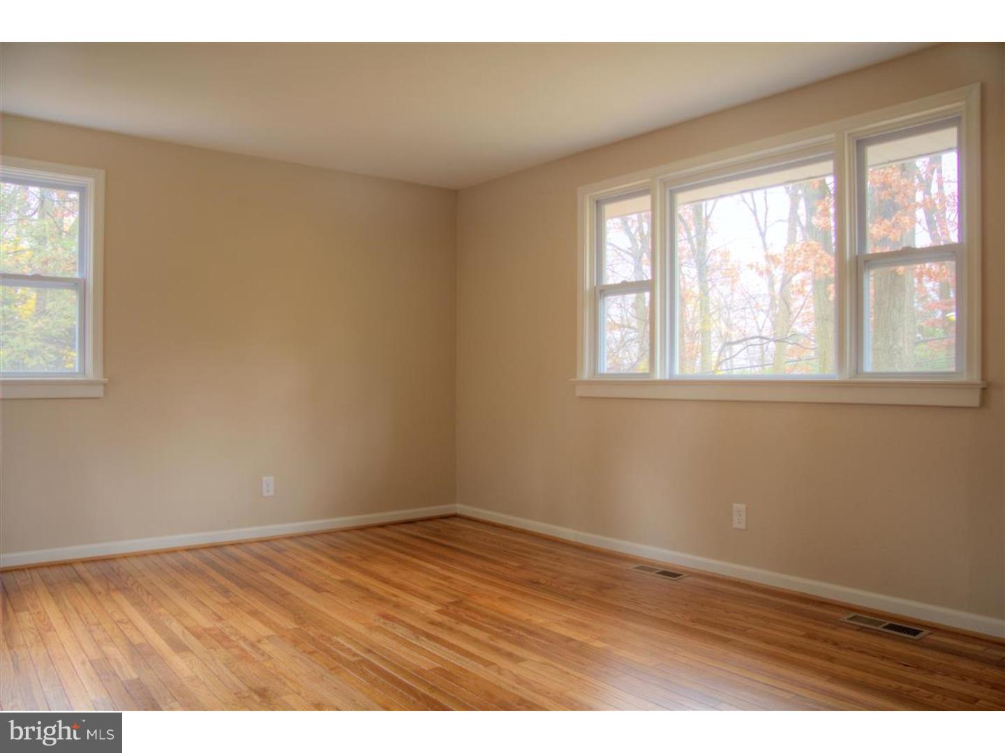 528 Old Eagle School Road Wayne, PA 19087 - Photo 8 of 14