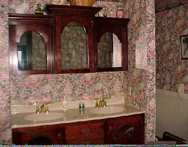15 Dusenberry Road Troy, NY 12182 - Photo 9 of 10 Photo 9