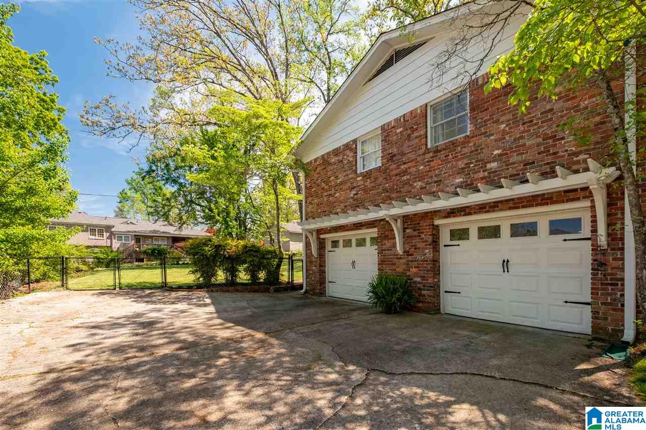 3333 Chartwell Road Hoover, AL 35226 - Photo 30 of 37