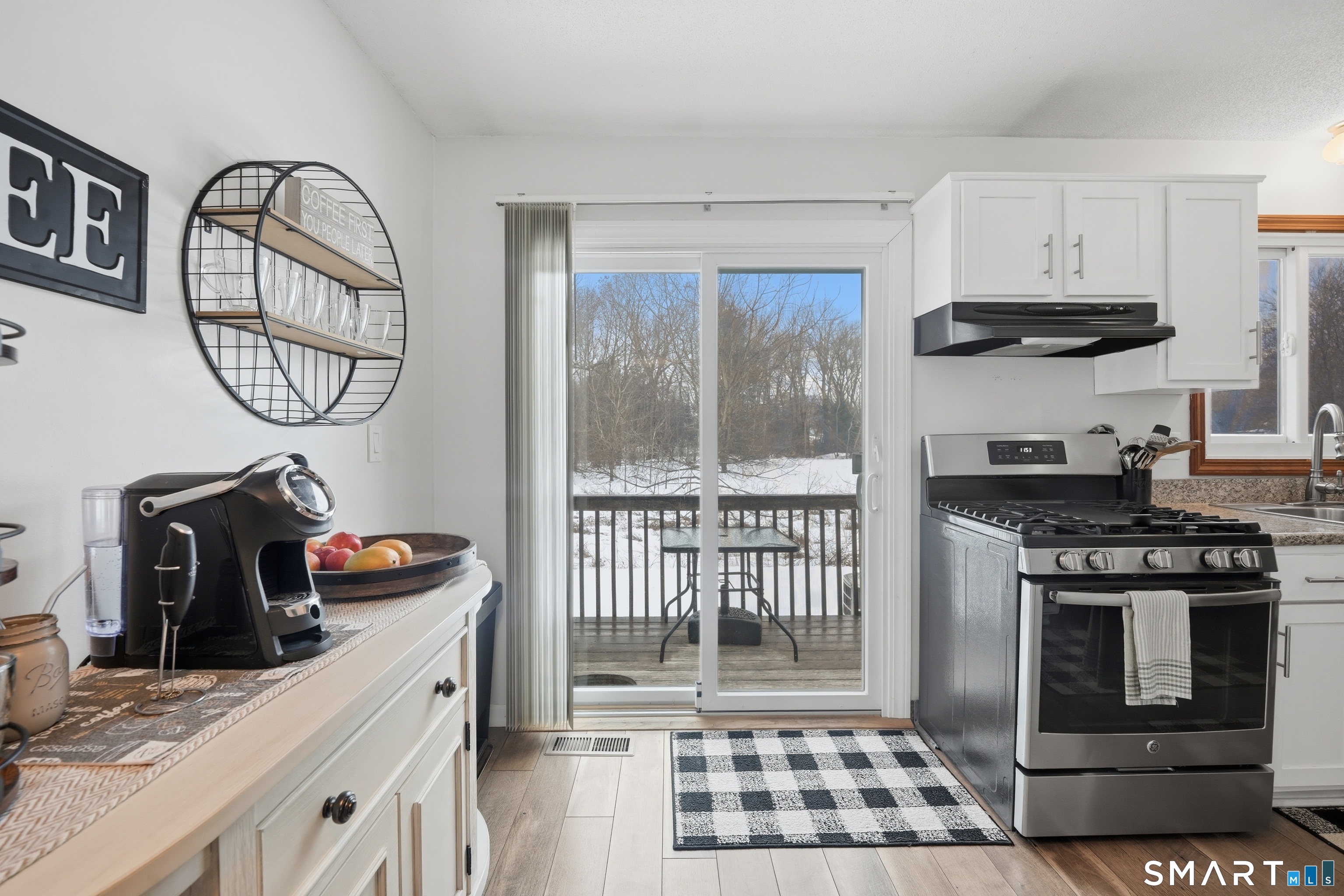 188 Post, Unit ROAD 6 Enfield, CT 06082 - Photo 16 of 35