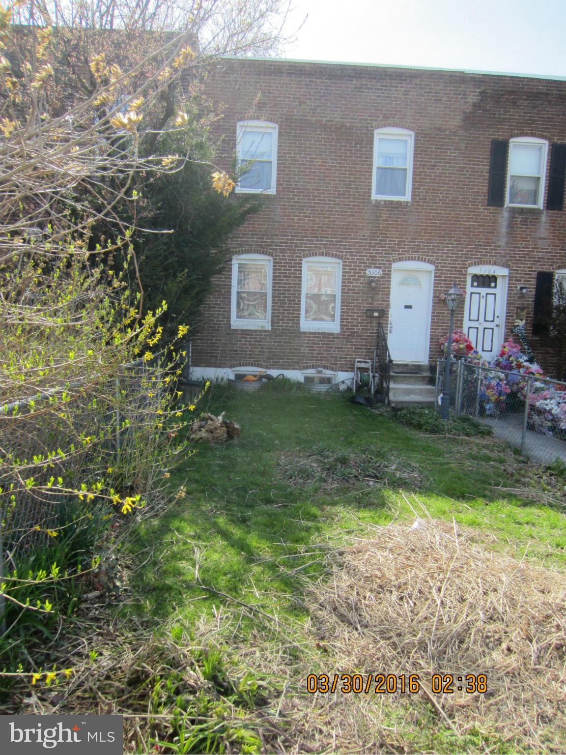 5306 Brookwood Road Baltimore, MD 21225 - Photo 1 of 9 Exterior (Front)