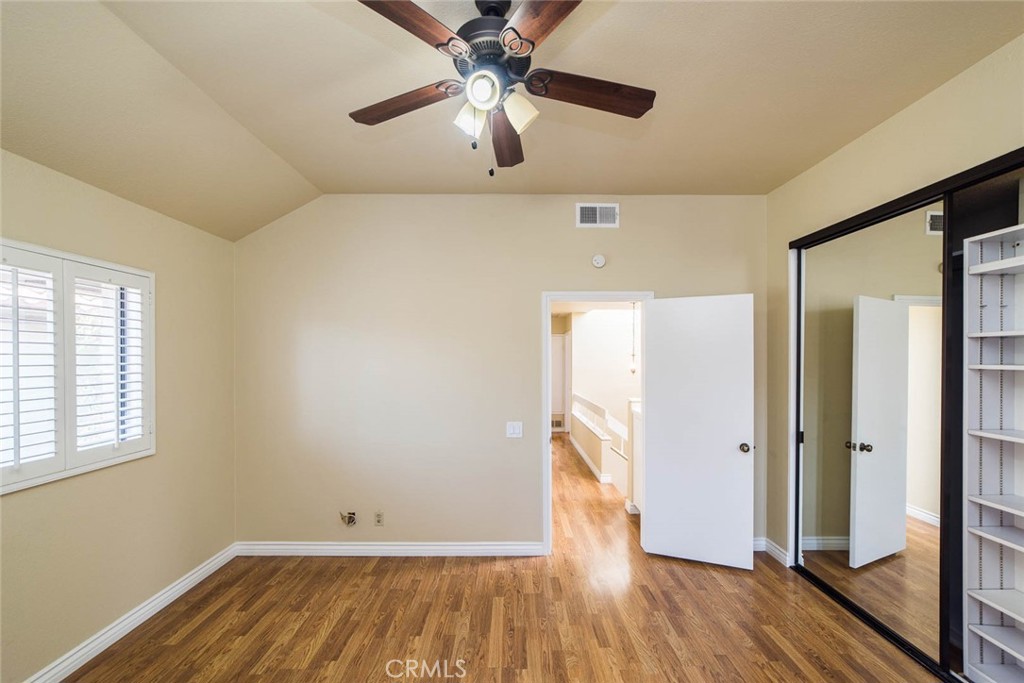 25 Filare Irvine, CA 92620 - Photo 32 of 42