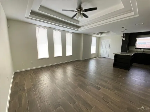 $995 | 1512 Coyote Hills, Unit 3, Edinburg, TX 78541