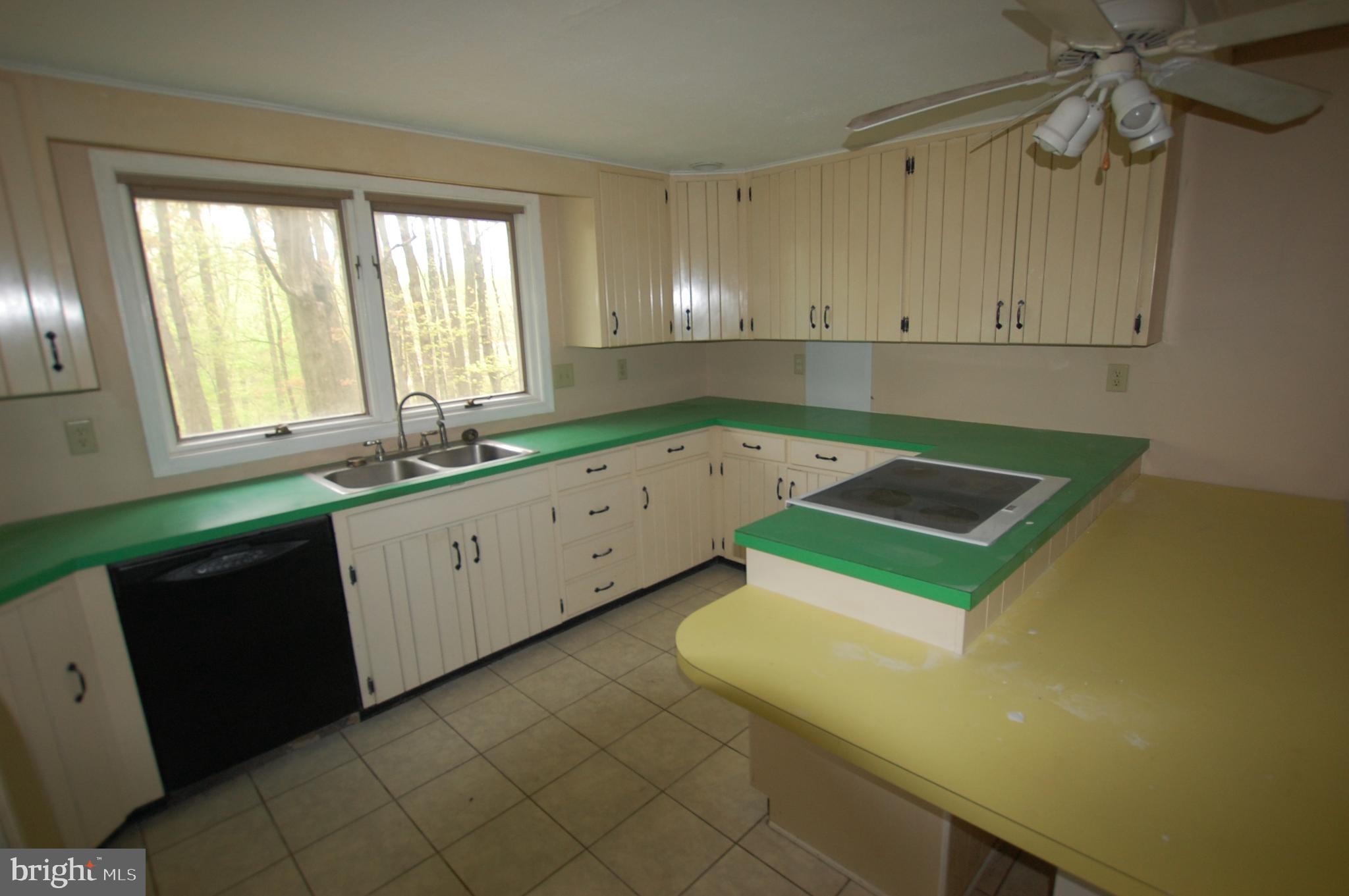 1842 Sawmill Road Spring City, PA 19475 - Photo 22 of 55