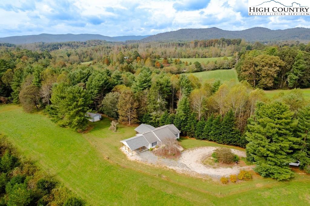 280 Red Top Road Ferguson, NC 28624 - Photo 1 of 40 Gallery Image 1