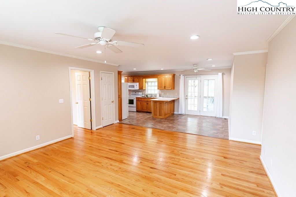 280 Red Top Road Ferguson, NC 28624 - Photo 12 of 40 Gallery Image 12