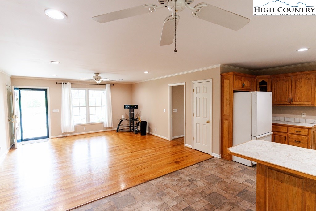 280 Red Top Road Ferguson, NC 28624 - Photo 18 of 40 Gallery Image 18
