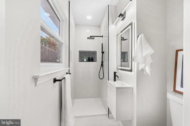 $2,800 | 258 Tennessee Avenue, Conshohocken, PA 19428