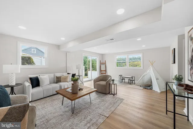 $2,800 | 258 Tennessee Avenue, Conshohocken, PA 19428