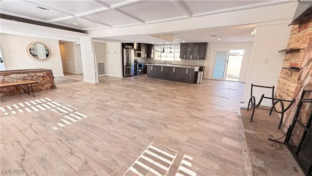 $2,500 | 1819 South Beverly Way, Las Vegas, NV 89104