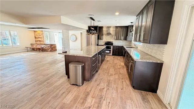 $2,500 | 1819 South Beverly Way, Las Vegas, NV 89104