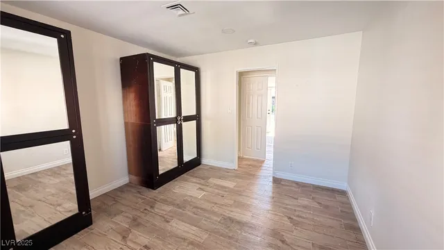 $2,500 | 1819 South Beverly Way, Las Vegas, NV 89104